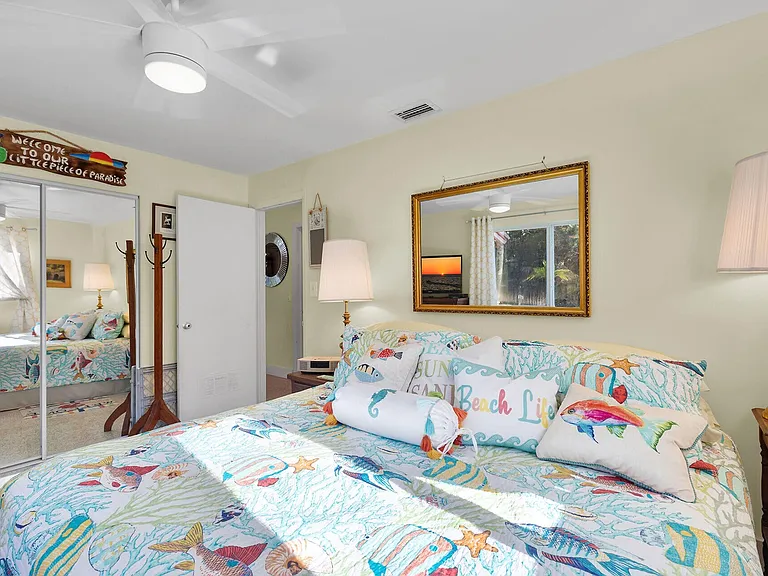 25 N Ocean Dr — Photo 7