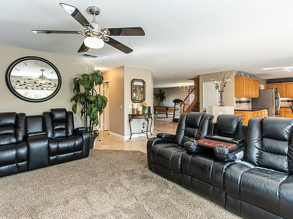 5th image of 2371 Notre Dame Way