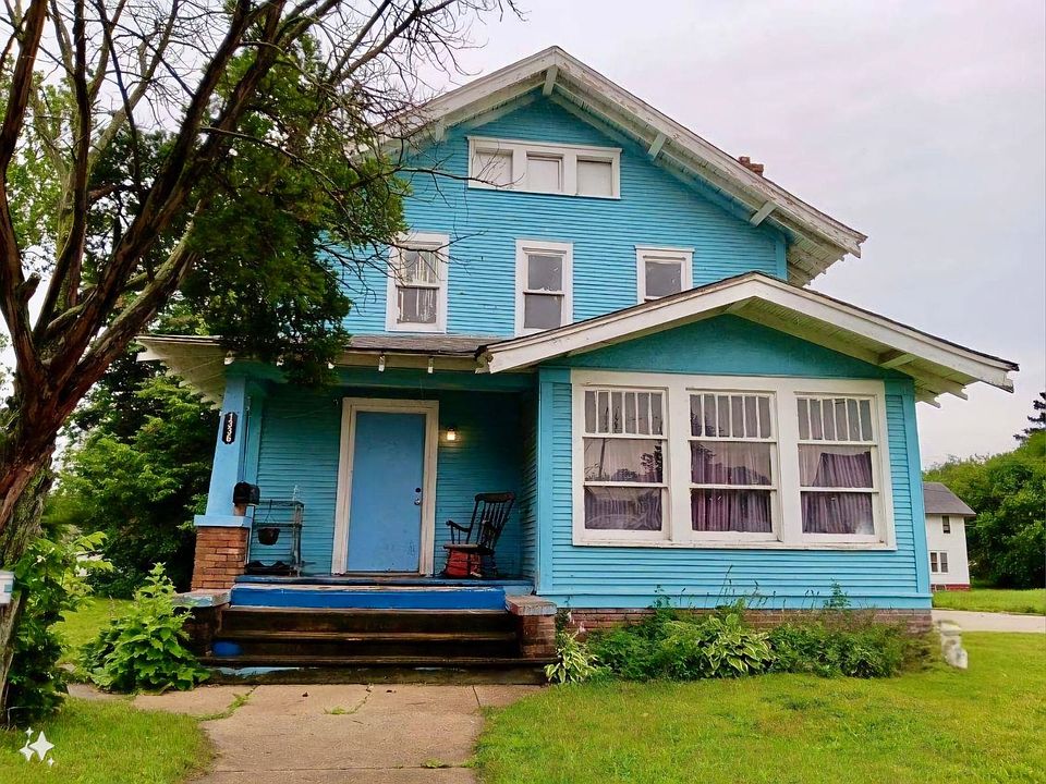 1st image of 1336 Elm St
