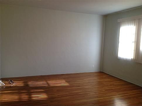 5th image of 6272 Hart Ave