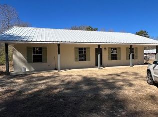 1233 Bouie Rd, Carriere, MS 39426