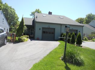 74B Esker Rd, Hampton, NH 03842