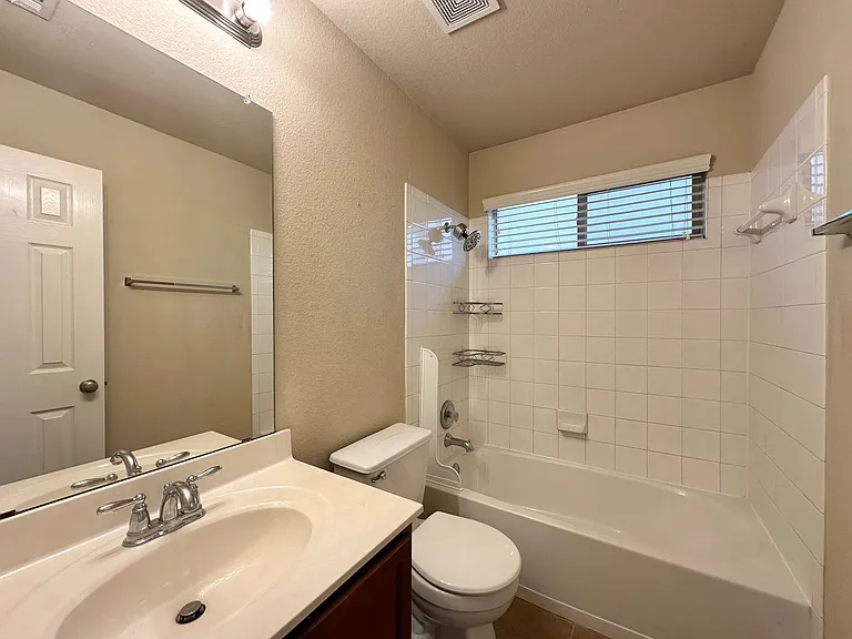 6806 Modesto Rd — Photo 26