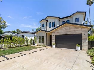 15721 Addison St, Encino, CA 91436