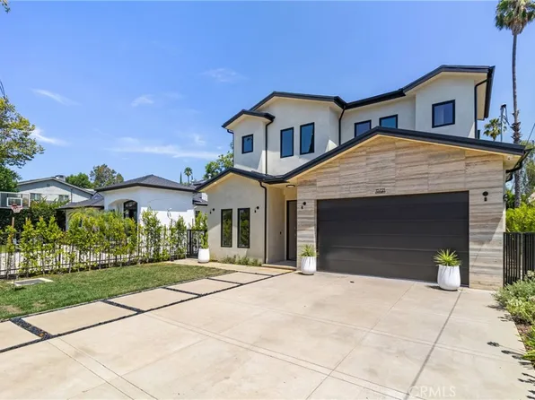 15721 Addison St, Encino, CA 91436