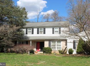 2405 Patricia Dr, Broomall, PA 19008
