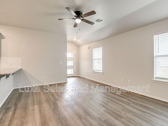 5th image of 10716 Lawson Place Rd