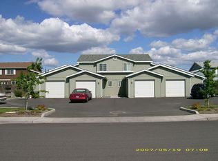 1536 NE 5th St, Redmond, OR 97756