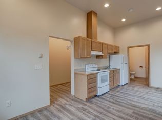 M1250 - Park Terrace Apartments, Oak Harbor, WA 98277