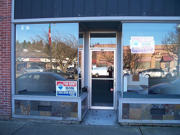 5th image of 129 W Railroad Ave