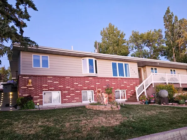 1120 Valley View Dr, Glasgow, MT 59230