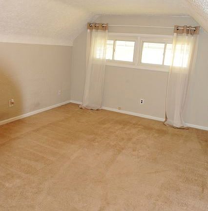 upstairs bdrm #1