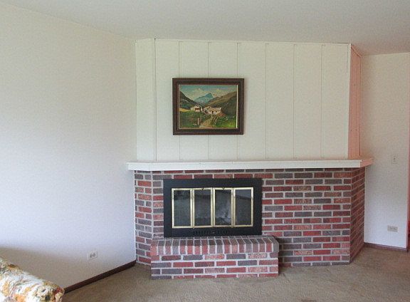 3rd image of 2S409 Emerald Green Dr Unit B