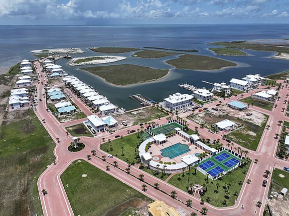 4th image of 409 Shore Dr