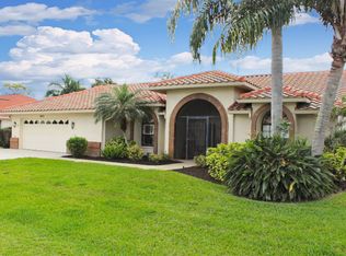 5010 Southern Pine Cir, Venice, FL 34293