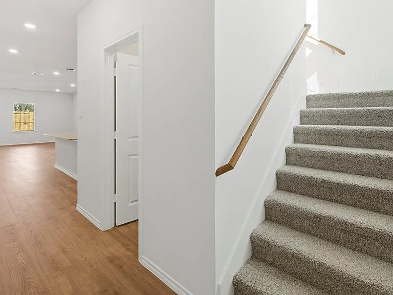 4502 Carnation Dr — Photo 14