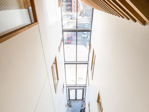 2nd image of 555 Graham Ave