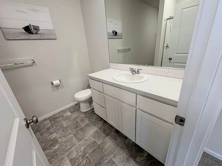 11306 NE 16th St — Photo 24