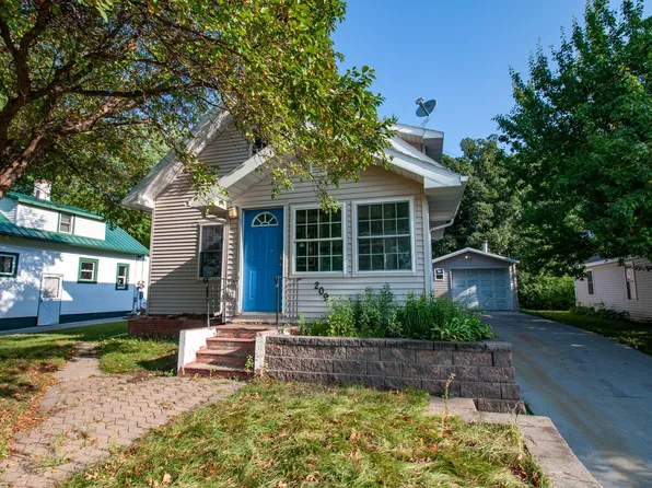 209 Cleveland Ave E, Underwood, MN 56586