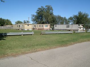 1707-1715 Hunt St, Clinton, OK 73601