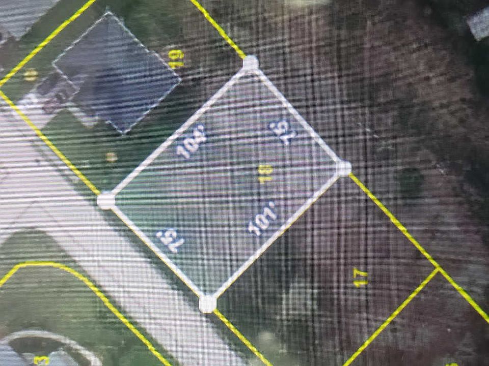1st image of 942 Hillside Ln