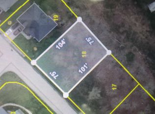 942 Hillside Ln, Lenoir City, TN 37771