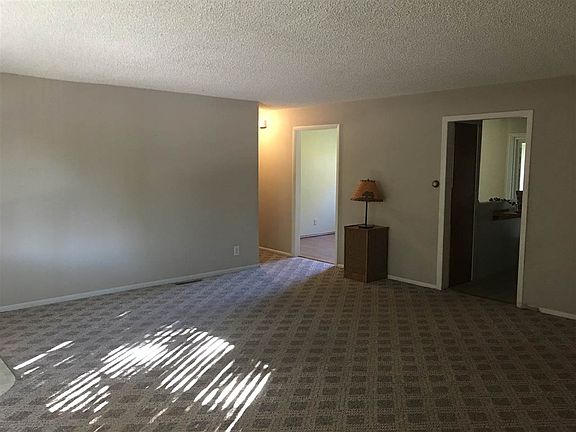 2nd image of 13405 E Cataldo Ave