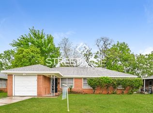 1201 Alpha Dr, Pasadena, TX 77506