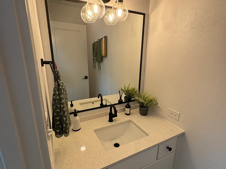 Barbarosa Rd — Photo 11