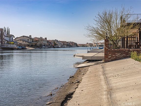 4th image of 18289 Lakeview Drive