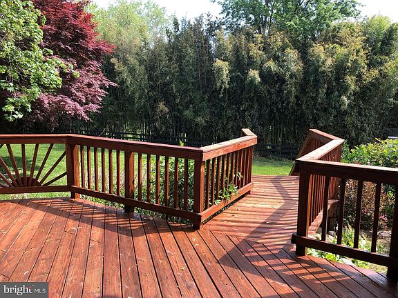 3rd image of 6470 Wildwood Ln