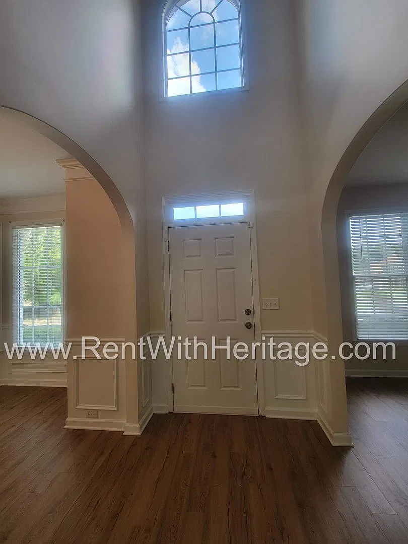 Wow!!... Come See This Gorgeous 2 Story Brick Home / Lawn Maintenance Included — Photo 4
