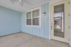 197 Sandbar Ln — Photo 3