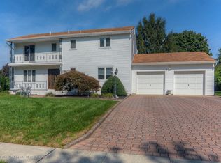 525 Albermarle Rd, Brick, NJ 08724