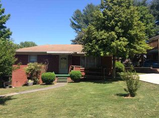 403 E Hillcrest Dr, Morristown, TN 37813