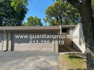 6360 Alderwood Plz, Woodbury, MN 55125