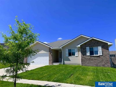1140 Geranium Dr, Lincoln, NE, 68521