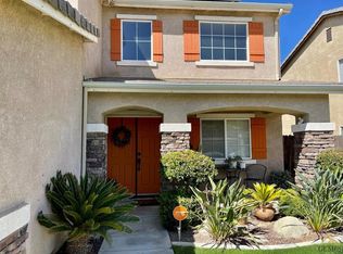 11126 Sweet River Dr, Bakersfield, CA 93311
