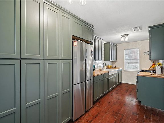 4th image of 2508 W Rochelle Rd