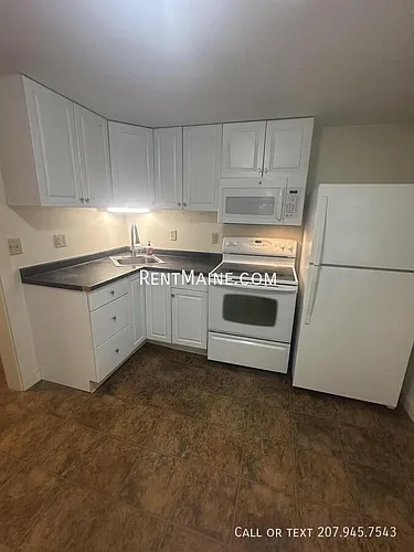 557 Riverside Dr #2 Photo 1
