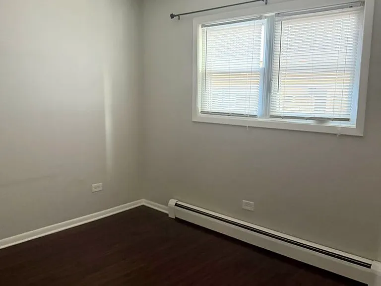 120 S Grove Ave #5 — Photo 2