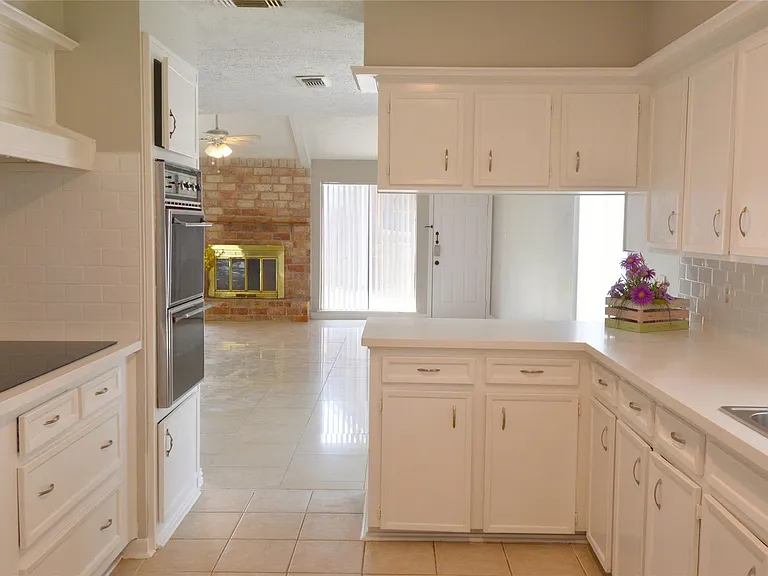 10127 Sagegate Dr — Photo 9