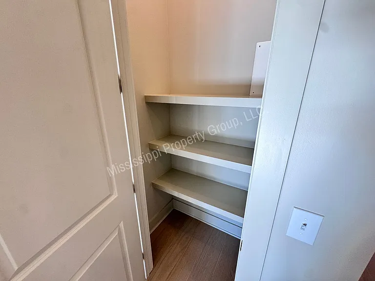 3423 Southern Way — Photo 11