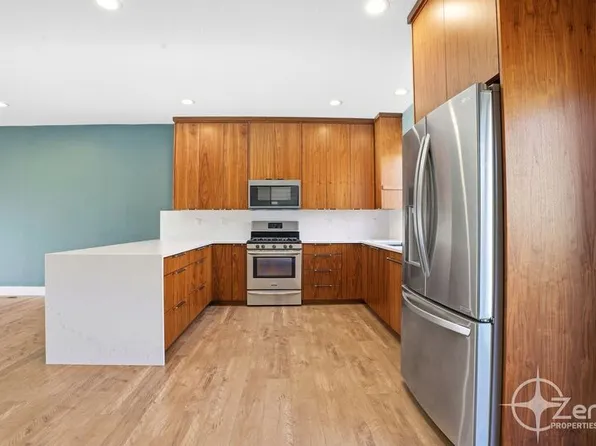 3906 Nicholson Rd, Vancouver, WA 98661