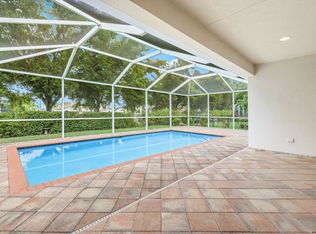 2730 Brightside Ct, Cape Coral, FL 33991