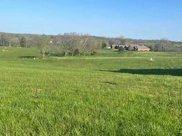 608 Imperial Lakes Rd #235, Richmond, KY 40475