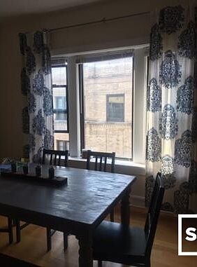 2nd image of 3518 N Broadway St #3530-3
