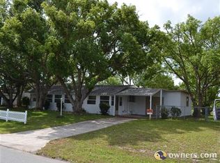 3311 Norfolk St, Mims, FL 32754