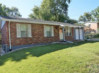 10156 Mullally Dr, Saint Louis, MO