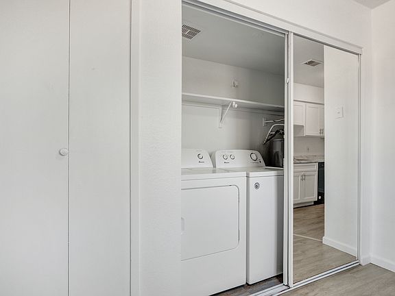 4th image of 1951 E Don Carlos Ave APT 201